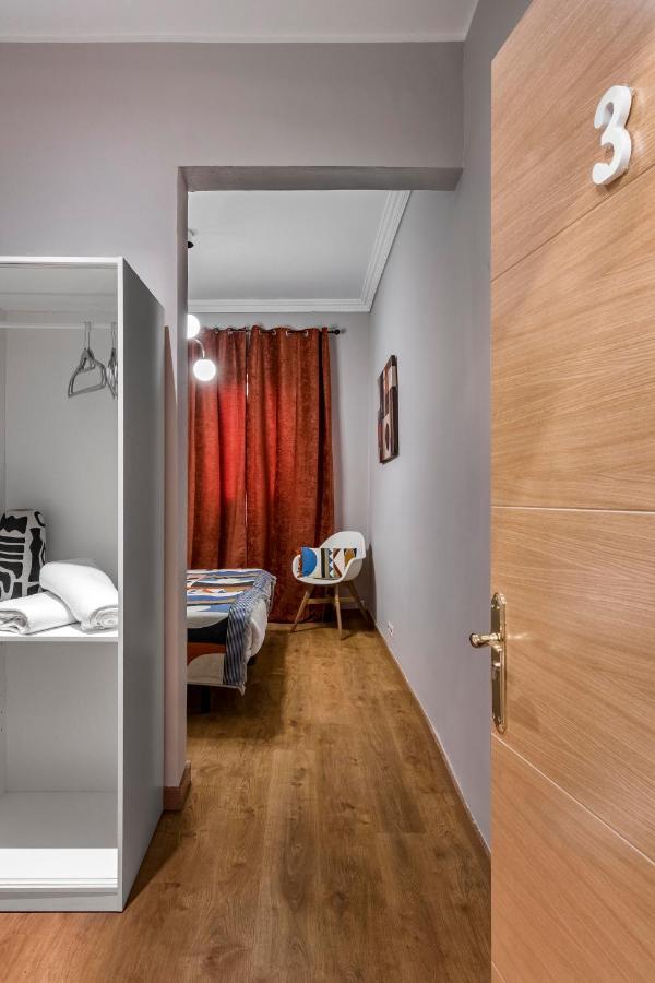Beautiful Room In Heart Of Madrid Exterior foto
