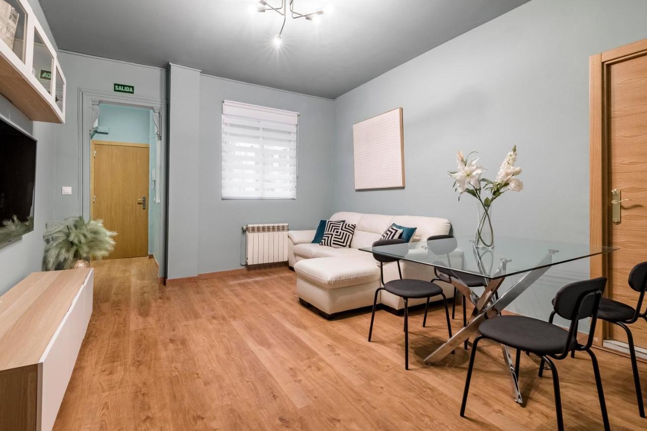 Beautiful Room In Heart Of Madrid Exterior foto